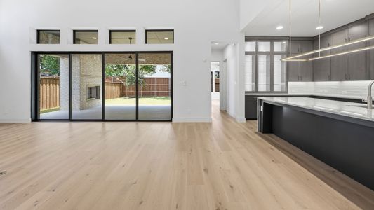 New construction Single-Family house 713 Huey Ct, Hurst, TX 76054 plan 561A - image 17