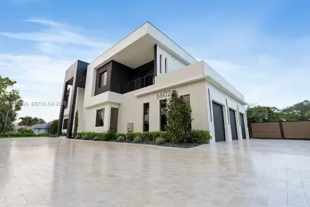 New construction Single-Family house 6602 Nw 62Th Ter, Parkland, FL 33067 - image
