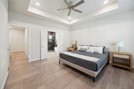 New construction Single-Family house 3099 Hicks St, Houston, TX 77007 - image 8