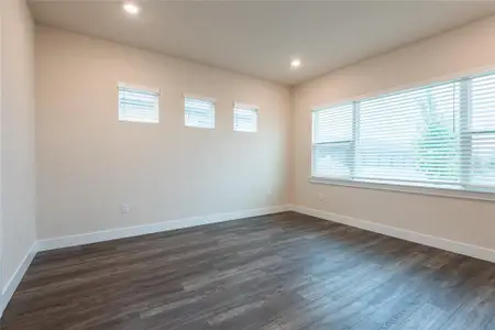 New construction Single-Family house 8749 Drummer Plank Dr, Wesley Chapel, FL 33545 - image 20