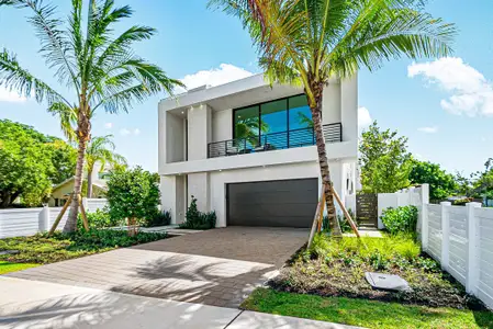 New construction Single-Family house 718 Lake Ave N, Delray Beach, FL 33483 - image