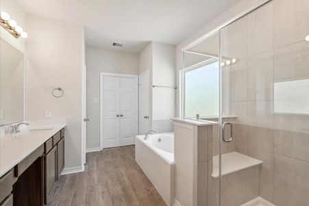 New construction Single-Family house 347 Bay Oaks St, La Porte, TX 77571 - image 9