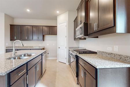 New construction Single-Family house 11804 Seaside Woods Dr, Austin, TX 78747 Baltimore- photo 4 4