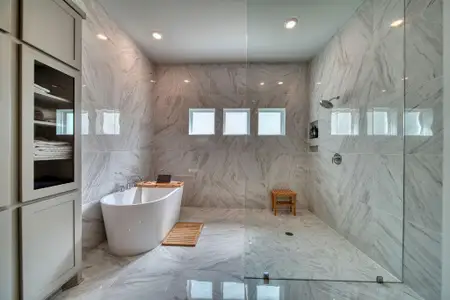 New construction Single-Family house 1783 Lake Crest Ln, Friendswood, TX 77546 - image 20