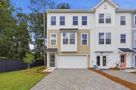 New construction Townhouse house 136 Fernbank Road Ct, Johns Island, SC 29455 - image