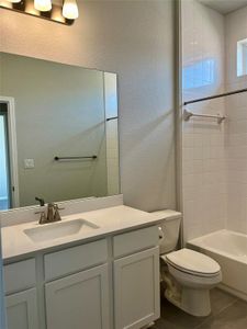 New construction Single-Family house 320 Creek Rd, Unit 302, Dripping Springs, TX 78620 C- photo 12 12