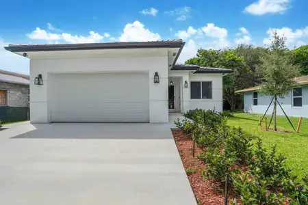 New construction Single-Family house 2962 Nw 10Th Ct, Fort Lauderdale, FL 33311 - image