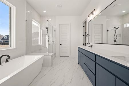 New construction Single-Family house 912 Highlands Ave, Aledo, TX 76008 plan Meyer - image 8