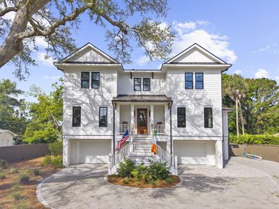 New construction Single-Family house 19 26Th Ave, Isle Of Palms, SC 29451 - image