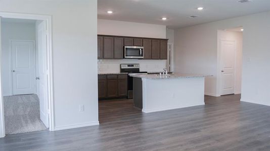 New construction Single-Family house 2337 Belt Ct, Paris, TX 75460 plan Camden - image