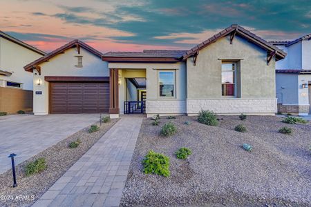 New construction Single-Family house 21715 N 61St Way, Phoenix, AZ 85054 - photo 0