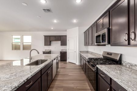 New construction Single-Family house 4022 S 178Th Ln, Goodyear, AZ 85338 plan Cypress - El Cidro - image 7