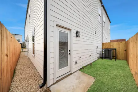 New construction Single-Family house 3537 Amos St, Houston, TX 77021 - image 4
