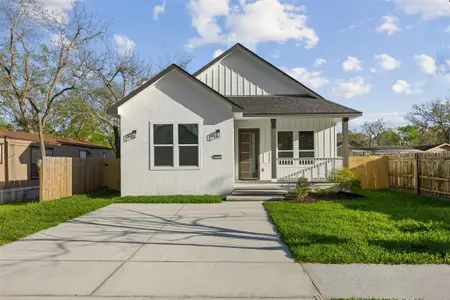 New construction Single-Family house 615 Lettie St, Richmond, TX 77469 - image