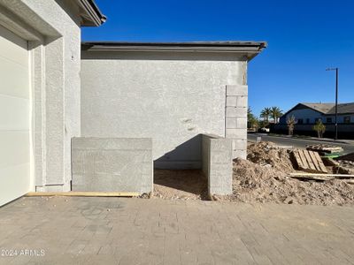 02 gate to front courtyard