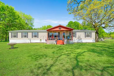 New construction Manufactured Home house 1530 W Front St, Unit 82, Blossom, TX 75416 - image