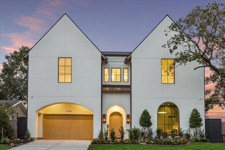 New construction Single-Family house 1334 Chantilly Lane, Houston, TX 77018 - photo 0