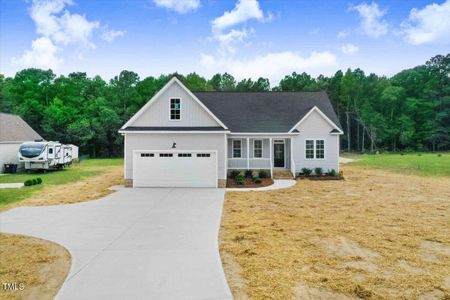 New construction Single-Family house 1011 Sheriff Johnson Rd, Lillington, NC 27546 null- photo 0 0