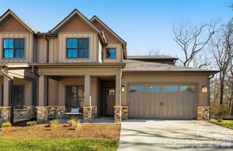 New construction Townhouse house 65 Chimney Chase Trl, Hendersonville, NC 28739 - image