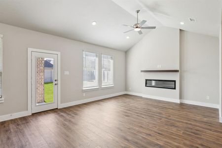 New construction Single-Family house 4713 Baytown Rd, McKinney, TX 75071 plan Magnolia - image 15