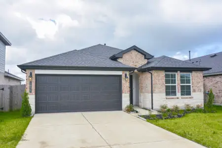 New construction Single-Family house 1035 Vista Pointe Dr, Fresno, TX 77545 - image
