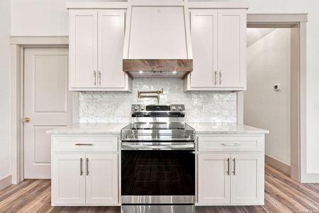 New construction Single-Family house 706 Oak Valley Dr, Kerrville, TX 78028 - image 11