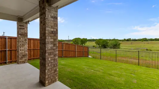 New construction Single-Family house 1012 Rountree Ct, Celina, TX 75009 null- photo 39 39