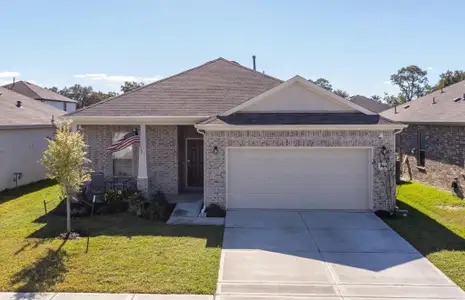 New construction Single-Family house 336 Paso Fino Dr, Alvin, TX 77511 Eastgate- photo 0