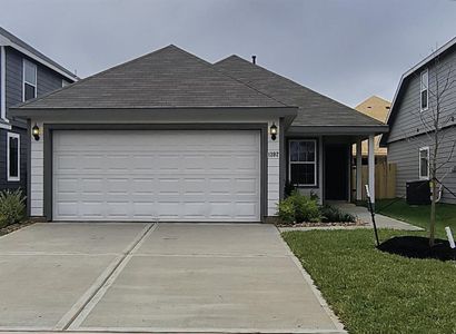 New construction Single-Family house 1392 Mount Blanc Path, Conroe, TX 77301 - photo 0