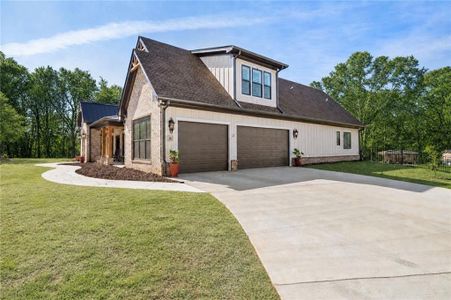 New construction Single-Family house 233 Hunter Rd, Jefferson, GA 30549 - image