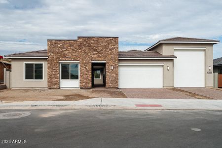 New construction Single-Family house 10010 S 37th Ave, Phoenix, AZ 85339 Cholla Plan 5541- photo 0