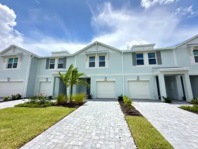 New construction Townhouse house 654 Salisbury Circle Ft, Fort Pierce, FL 34982 - image