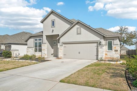 New construction Single-Family house 205 Vamanos, Boerne, TX 78006 plan Mackenzie - image