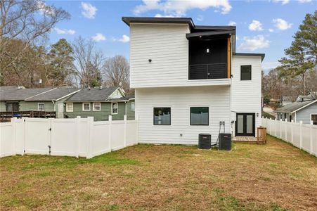 New construction Single-Family house 2208 Baker Rd Nw, Atlanta, GA 30318 null- photo 48 48