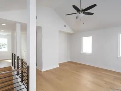 New construction Single-Family house 558 McMonigal Pl, San Antonio, TX 78210 plan Espada - image 20