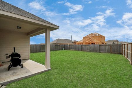 New construction Single-Family house 10502 Mount Tallac Court, Rosharon, TX 77583 The Berkeley- photo 26 26