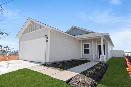 New construction Single-Family house 108 Summer Dr, Elgin, TX 78621 plan Harvest Ridge 1468 - image