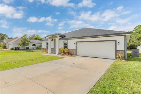 New construction Single-Family house 17 Herring Ct, Kissimmee, FL 34759 - image