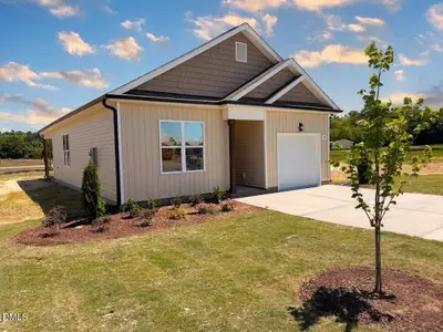 New construction Single-Family house 88 W Coulter Ct, Selma, NC 27576 - image