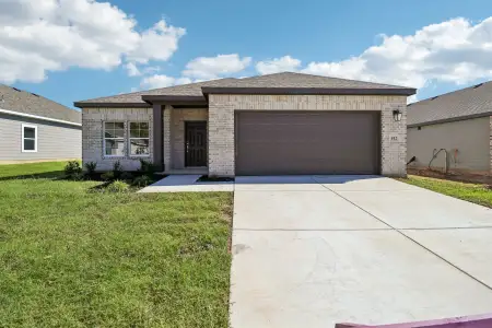 New construction Single-Family house 352 Declan St, Springtown, TX 76082 plan Champlain - image