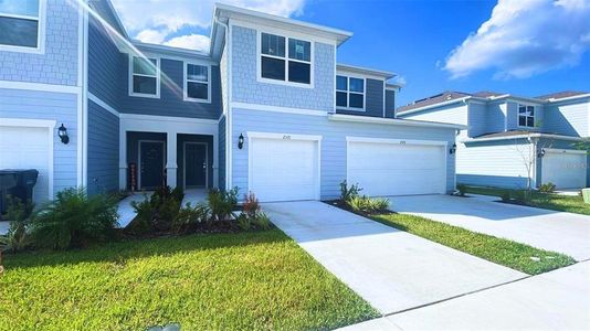 New construction Townhouse house 2571 Winsome Wy, Davenport, FL 33896 - image