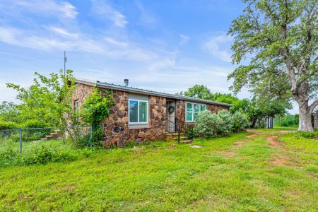 New construction Single-Family house 104 Clear Creek Dr, Burnet, TX 78611 - image
