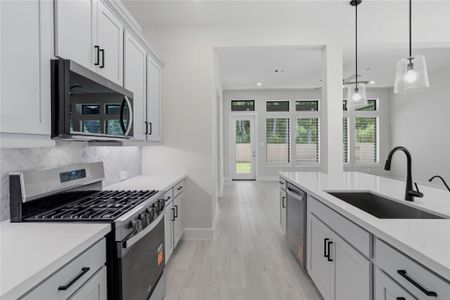 New construction Single-Family house 10052 Copia Ln, Montgomery, TX 77316 plan Maxwell - image 4