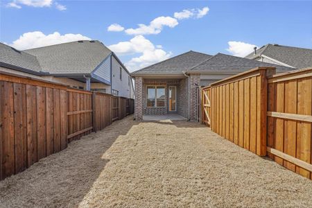 New construction Single-Family house 1855 Rosedale Ave, Van Alstyne, TX 75495 Dawson Plan- photo 18 18