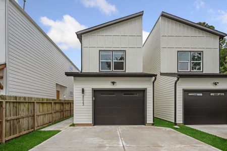 New construction Single-Family house 8023 Easter St, Houston, TX 77088 - image