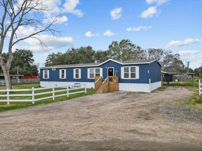 New construction Single-Family house 3099 County Rd 411, Alvin, TX 77511 null- photo 0