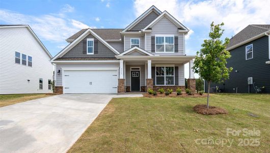 New construction Single-Family house 461 Fox Cove Rd, Hendersonville, NC 28792 - image