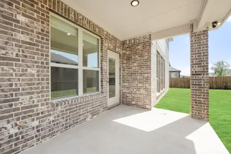 New construction Single-Family house 917 Greenleaf Ct, Anna, TX 75409 plan Bayberry II - image 4