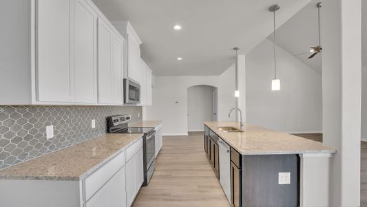 New construction Single-Family house 12436 Lexington Heights Dr, Willis, TX 77318 plan Torrey Pines II - image 8