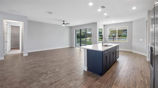 New construction Single-Family house 577 Dowling Cir, Lady Lake, FL 32159 null- photo 6 6